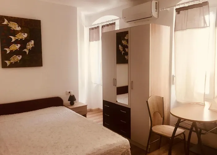 Abeona * Μακάρσκα