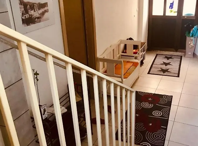 Abeona Μακάρσκα